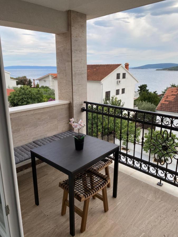 Sea View Lägenhet Seget Vranjica Exteriör bild